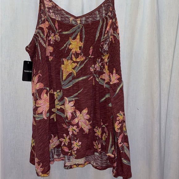 Torrid Floral Tank - Picture 2 of 2